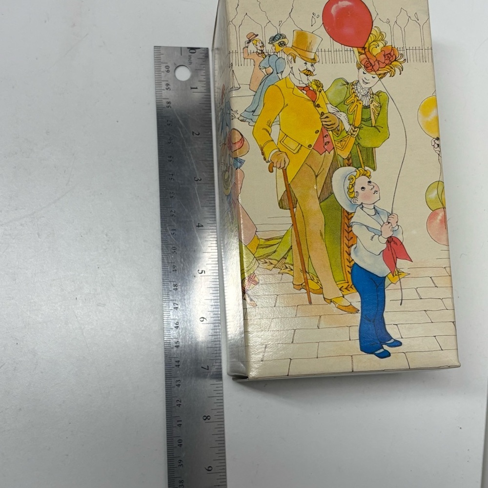 Vintage new in box Avon Fly-a-Balloon Sweet Honesty cologne. - Picture 11 of 12